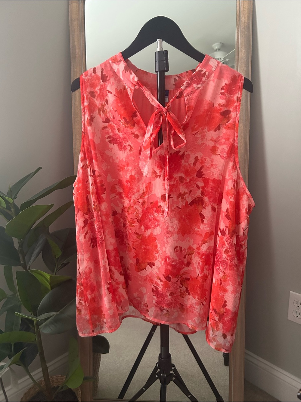 Coral Floral Tie-Neck Sleeveless Top